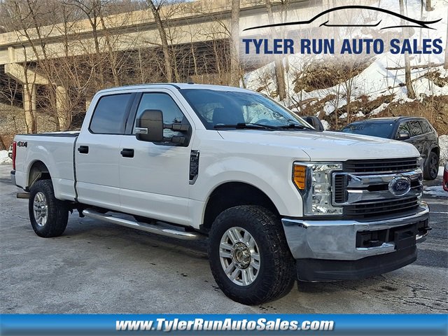 Used 2017 Ford F250 XLT image 1