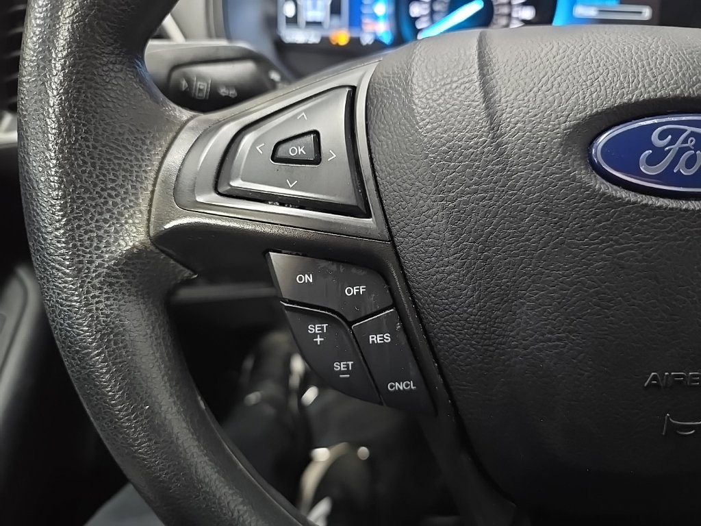 Certified 2022 Ford Edge SE w/ Black Appearance Package AWD/4WD image 27