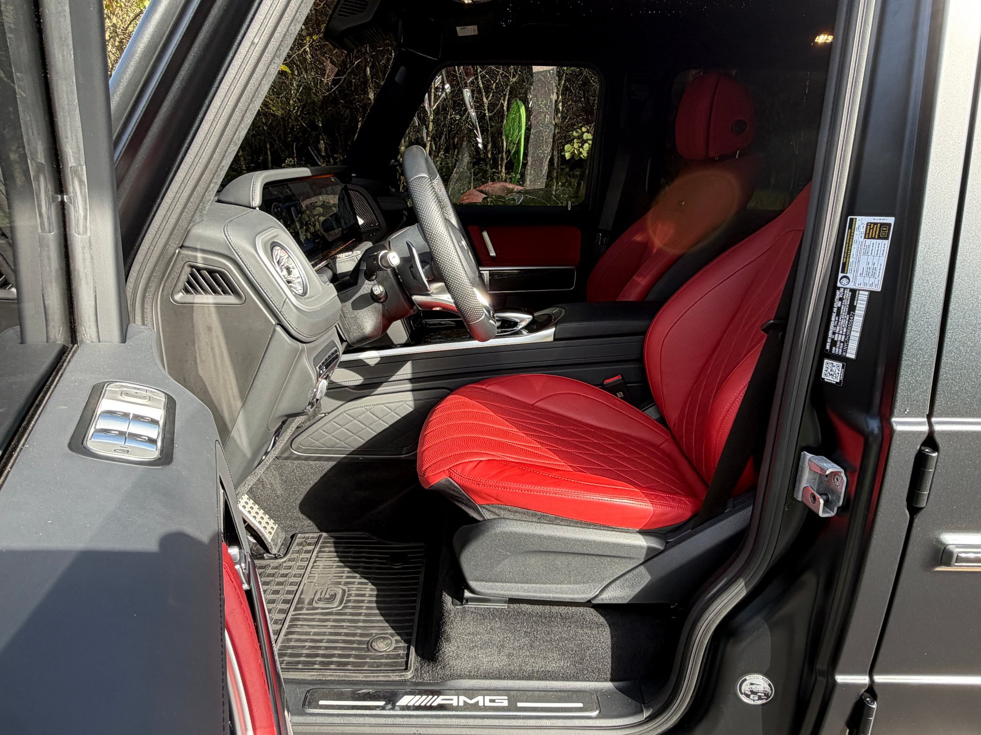 Used 2024 Mercedes-Benz G 63 AMG 4MATIC image 21