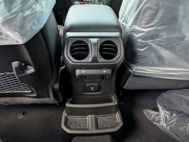 New 2026 Jeep Wrangler Unlimited Rubicon image 10