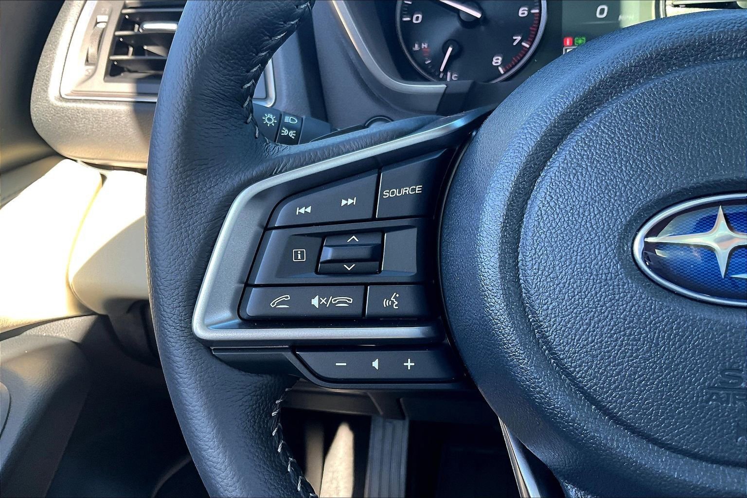 New 2026 Subaru Ascent Limited image 17