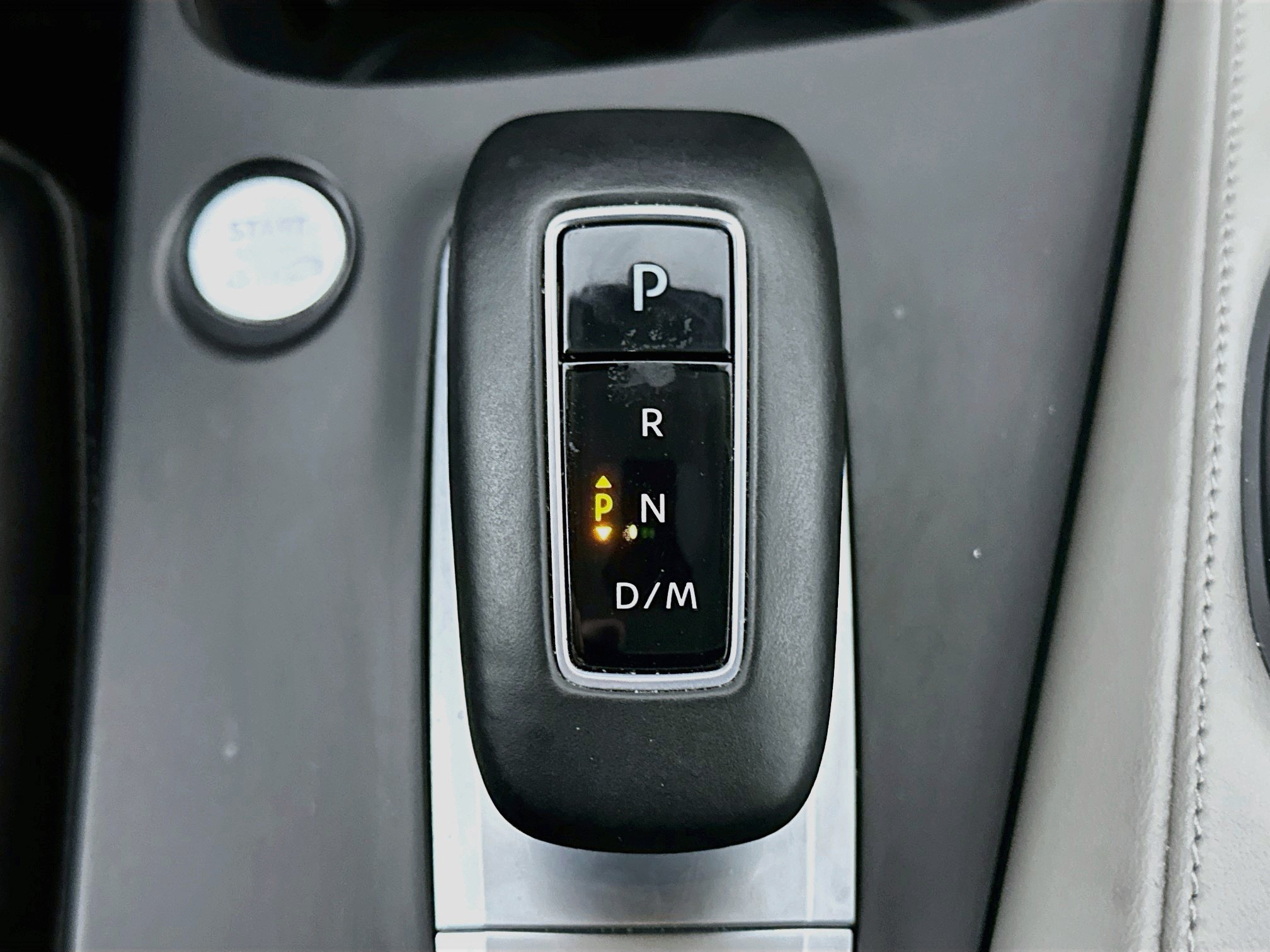 Used 2023 INFINITI QX50 Luxe FWD image 24
