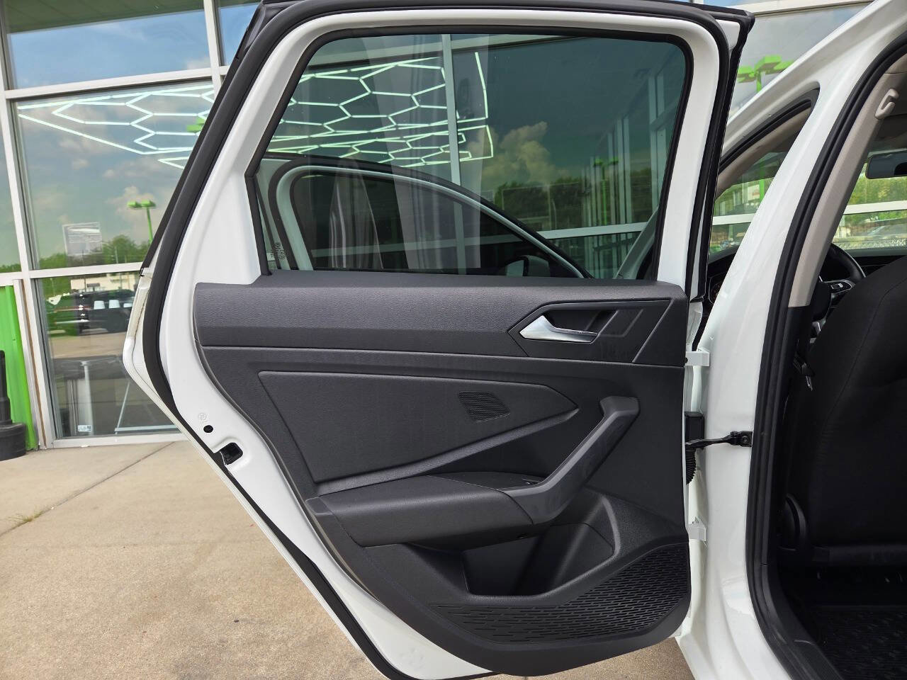 Used 2020 Volkswagen Jetta S image 21