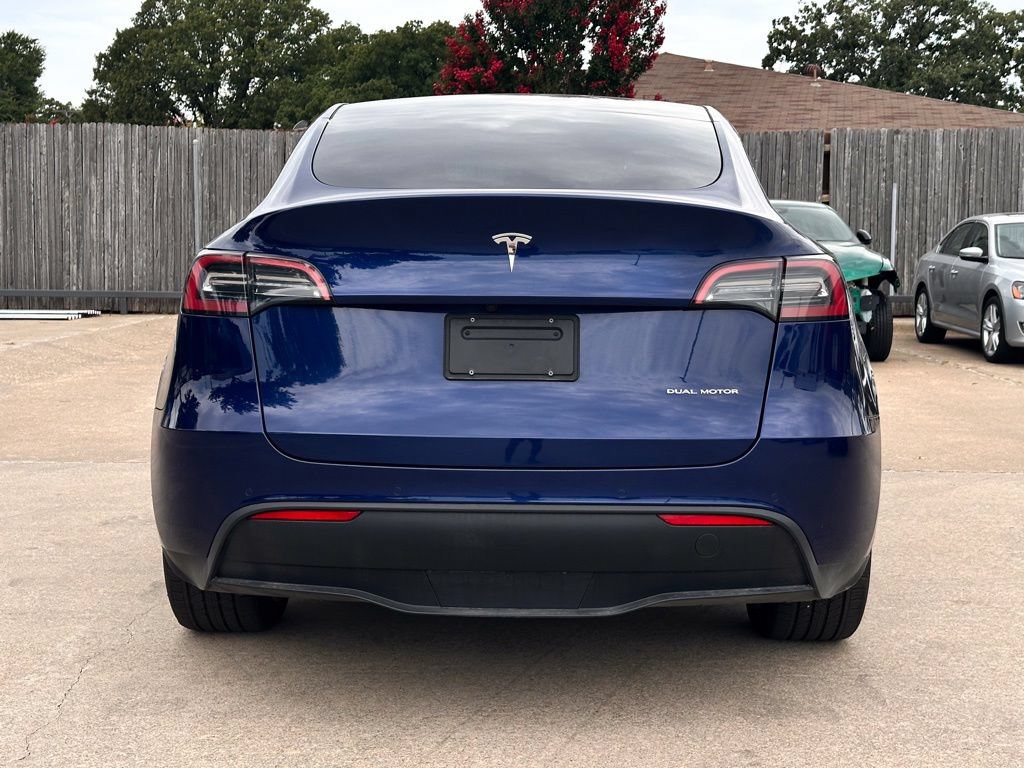 Used 2022 Tesla Model Y Long Range AWD/4WD image 4