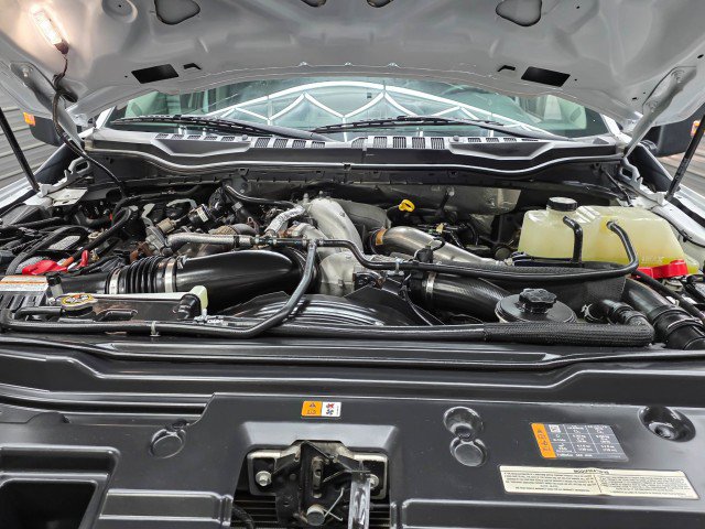 Used 2021 Ford F550 Luxury RWD image 34