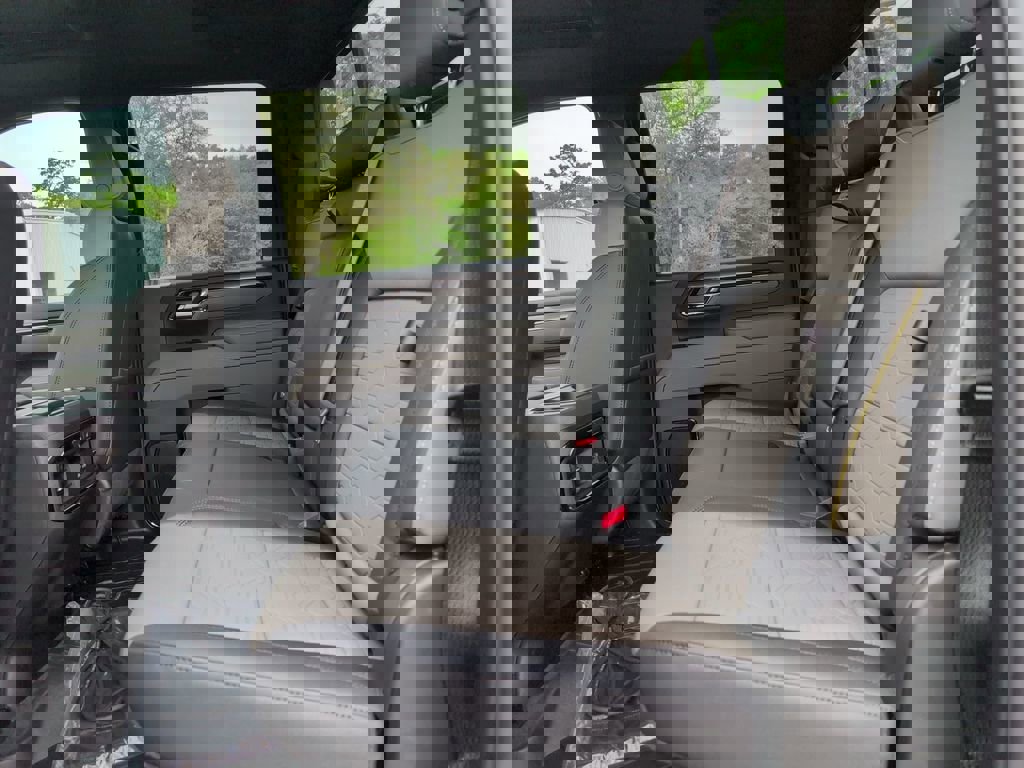 New 2026 Chevrolet Silverado 2500 ZR2 w/ LPO, Dark Essentials Package image 34