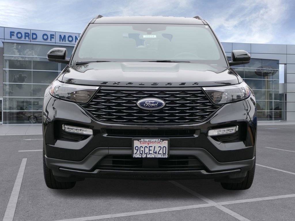 Used 2023 Ford Explorer ST-Line w/ Class IV Trailer Tow Package RWD image 9