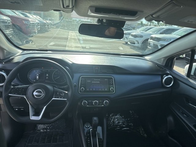 Used 2023 Nissan Versa SV image 21