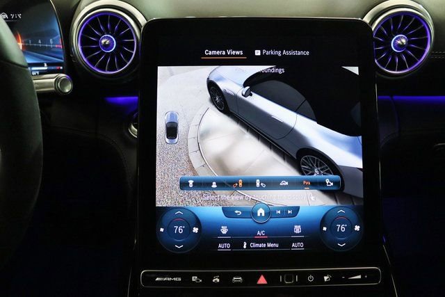 Used 2022 Mercedes-Benz SL 55 AMG 4MATIC w/ Driver Assistance Package image 24