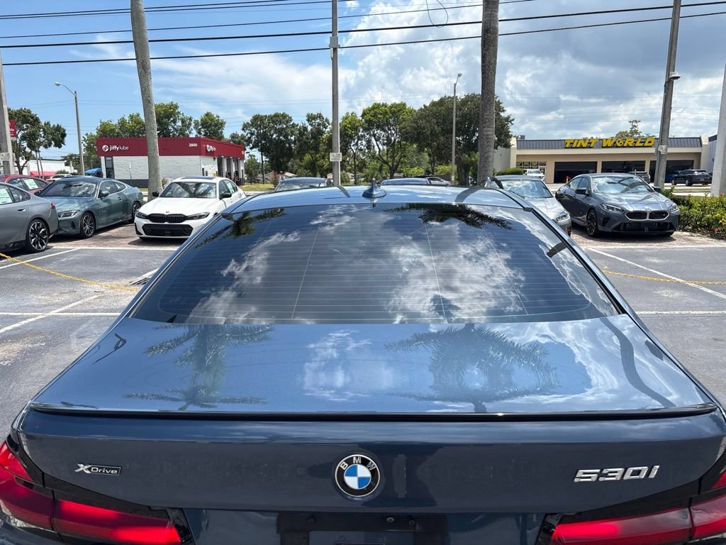 Used 2023 BMW 530i xDrive w/ M Sport Package AWD/4WD image 8