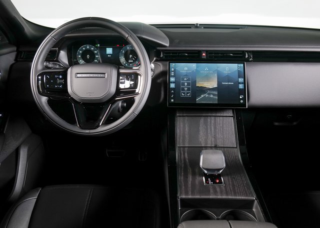 New 2026 Land Rover Range Rover Velar Dynamic SE AWD/4WD image 10