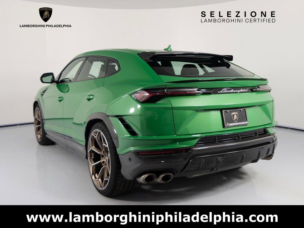 Used 2024 Lamborghini Urus Performante image 3