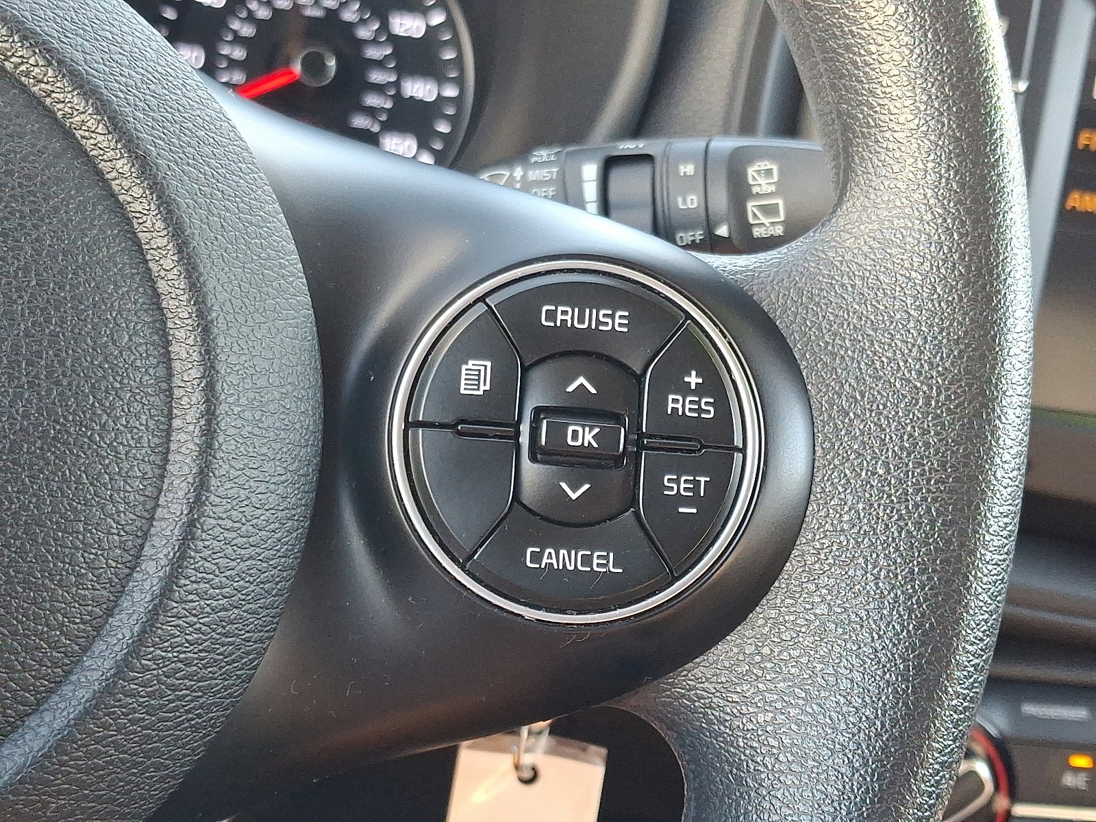 Certified 2022 Kia Soul LX w/ Technology Package image 21