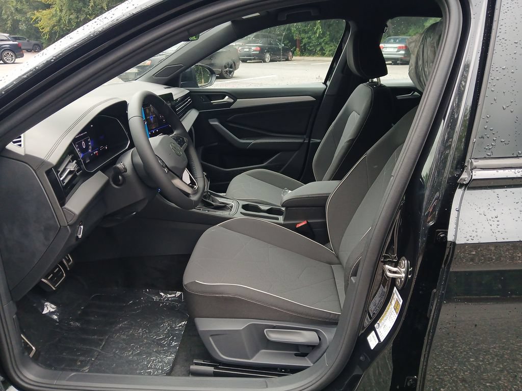 New 2027 Volkswagen Jetta Sport FWD image 9