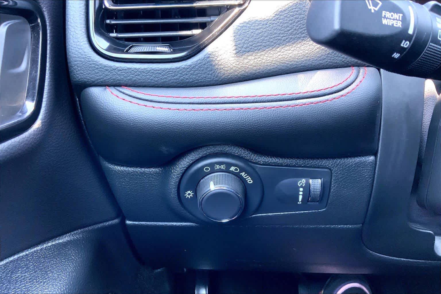 Used 2026 Dodge Durango GT RWD image 33
