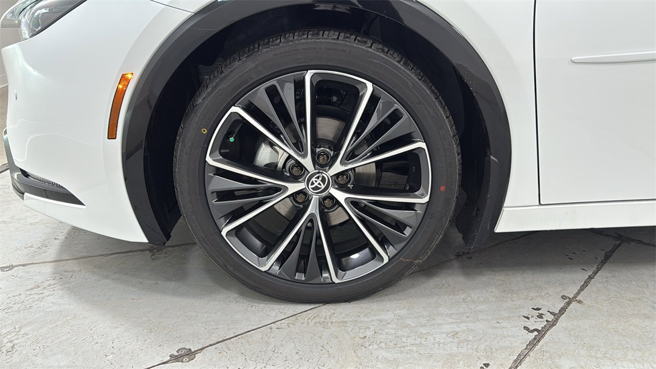 New 2026 Toyota Prius XLE image 24