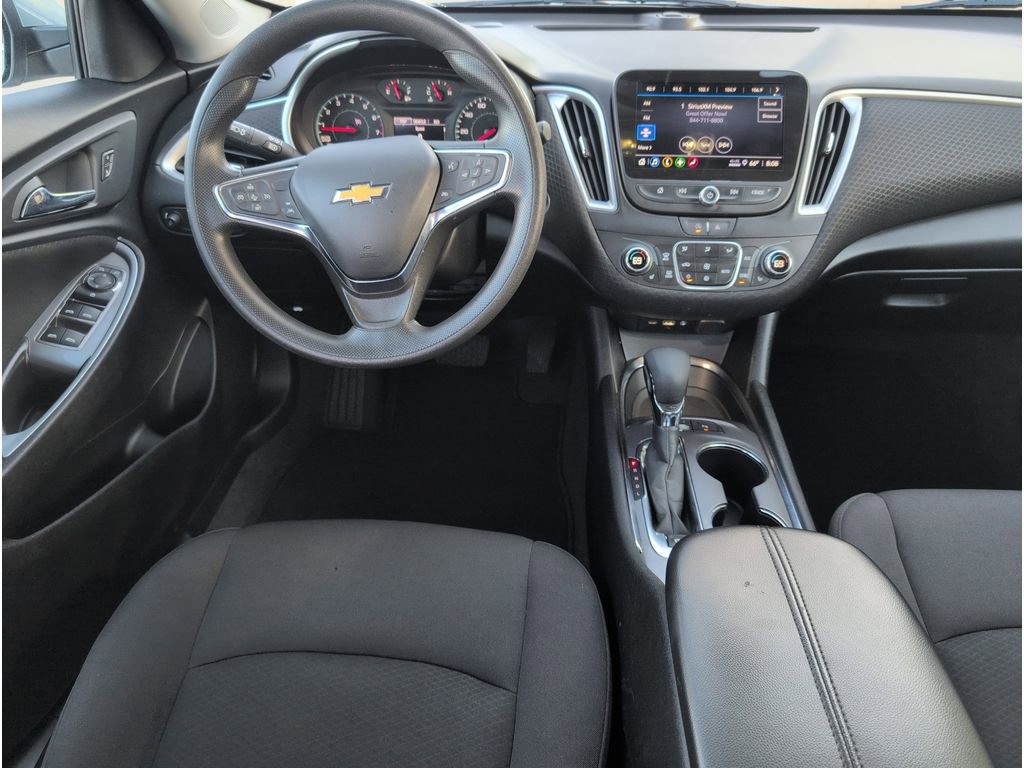 Used 2024 Chevrolet Malibu LT image 32