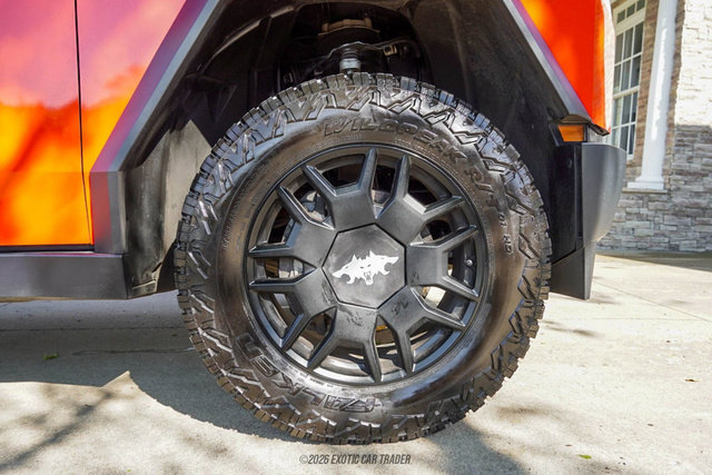 Used 2024 Tesla Cybertruck Cyberbeast AWD/4WD image 43