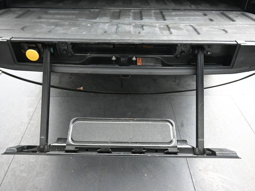 Used 2018 Ford F150 Raptor w/ Equipment Group 802A Luxury image 60