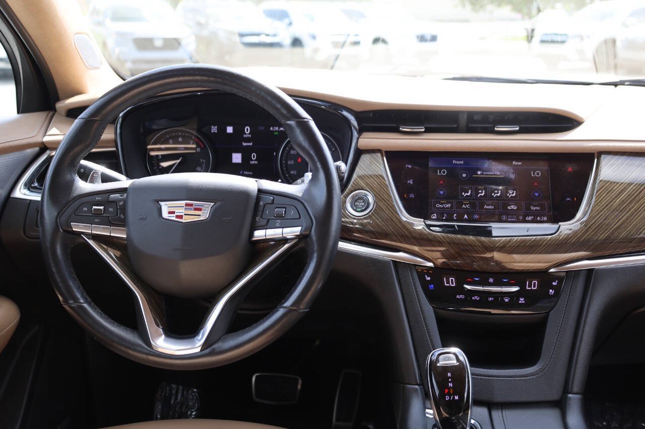 Used 2021 Cadillac XT6 Sport w/ Platinum Package AWD/4WD image 26