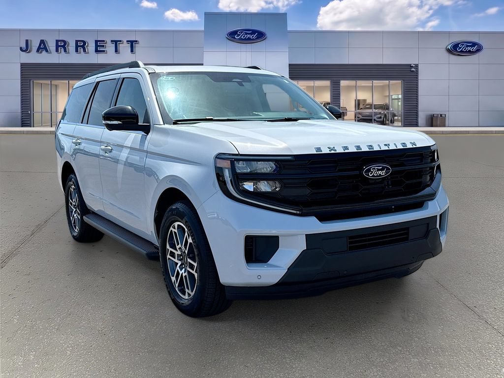 New 2026 Ford Expedition Active RWD video 1