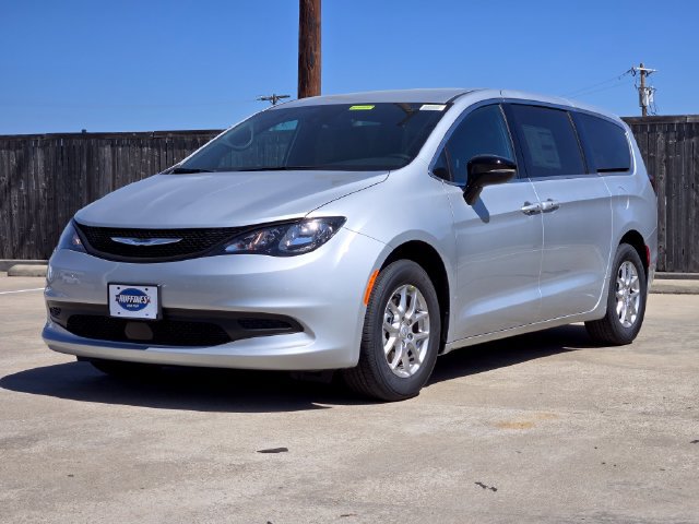 New 2026 Chrysler Voyager LX FWD image 2