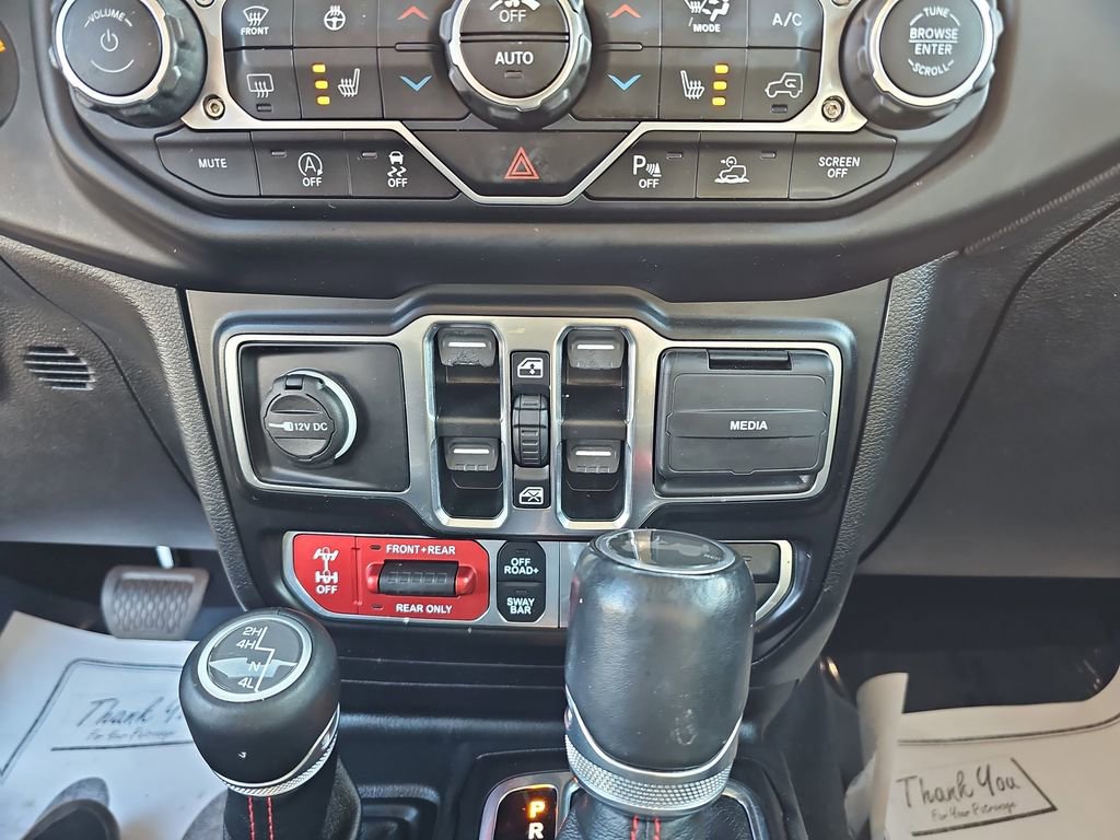 Used 2022 Jeep Wrangler Unlimited Rubicon w/ Steel Bumper Group image 32