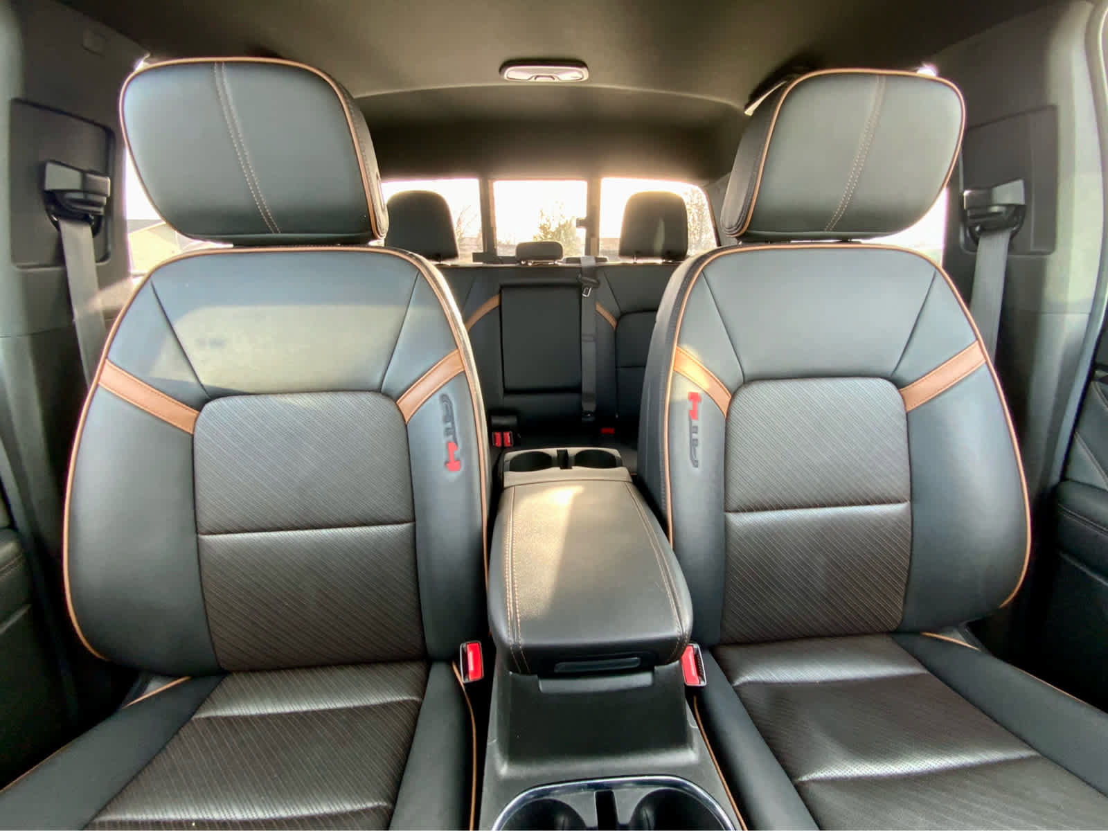 Used 2023 GMC Canyon AT4 w/ AT4 Premium Package image 36