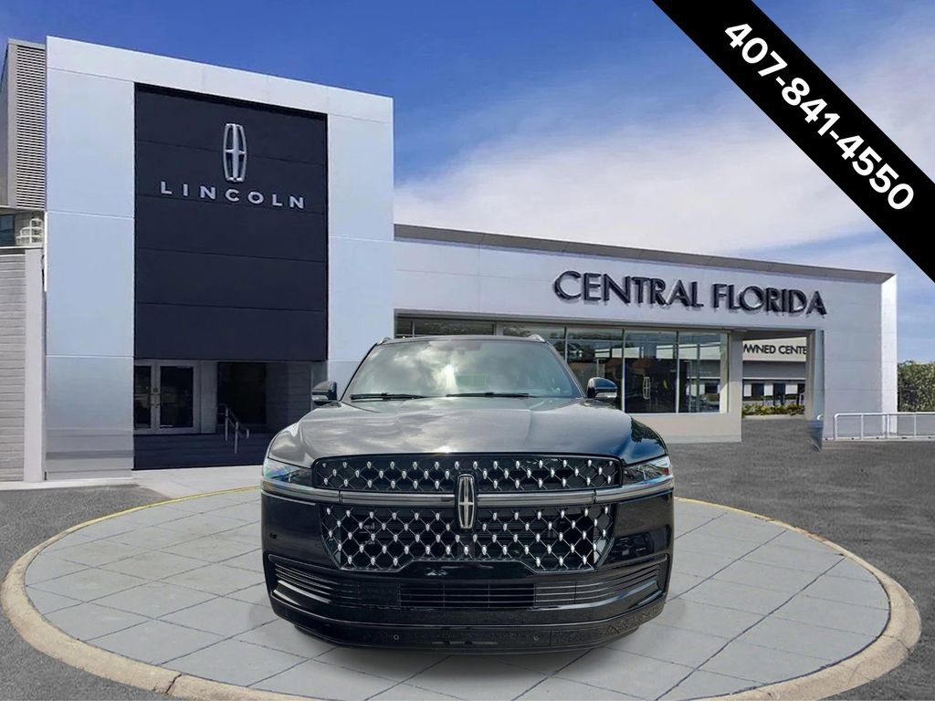 New 2026 Lincoln Navigator Black Label AWD/4WD image 2