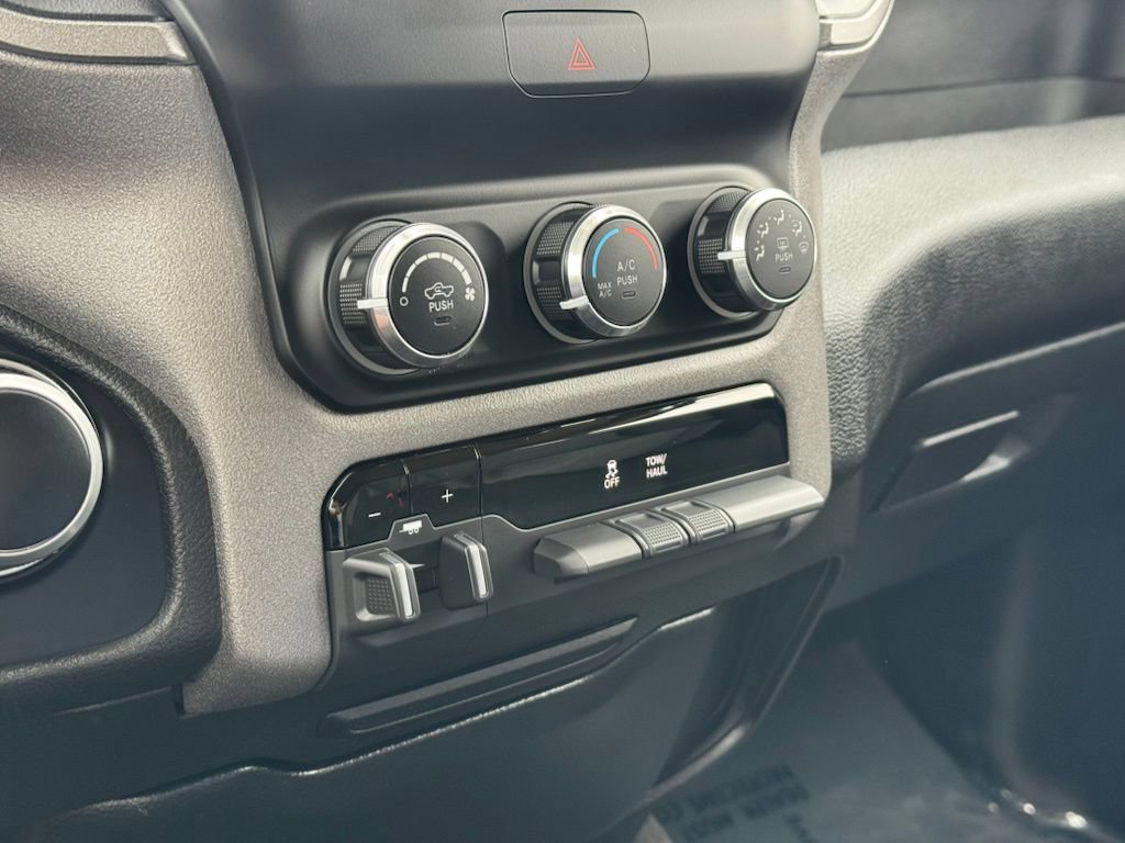 Used 2021 RAM 1500 Tradesman AWD/4WD image 14