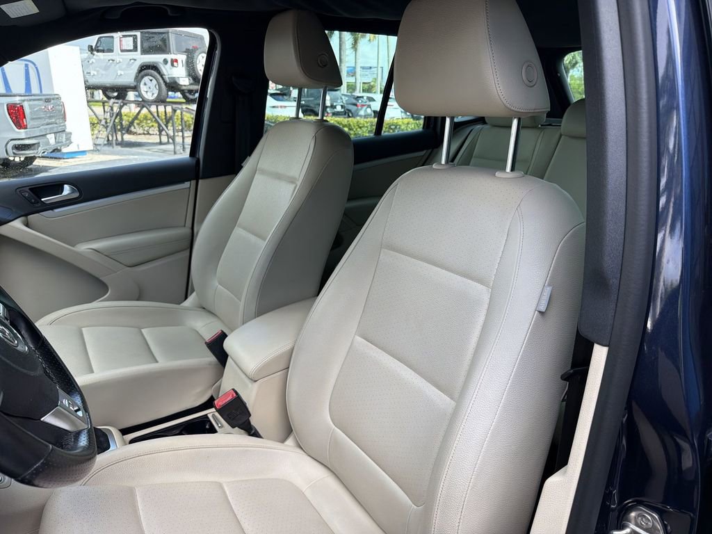 Used 2016 Volkswagen Tiguan R-Line image 21