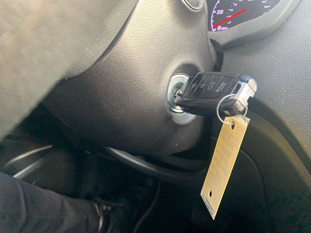 Used 2021 Hyundai Accent SE image 18