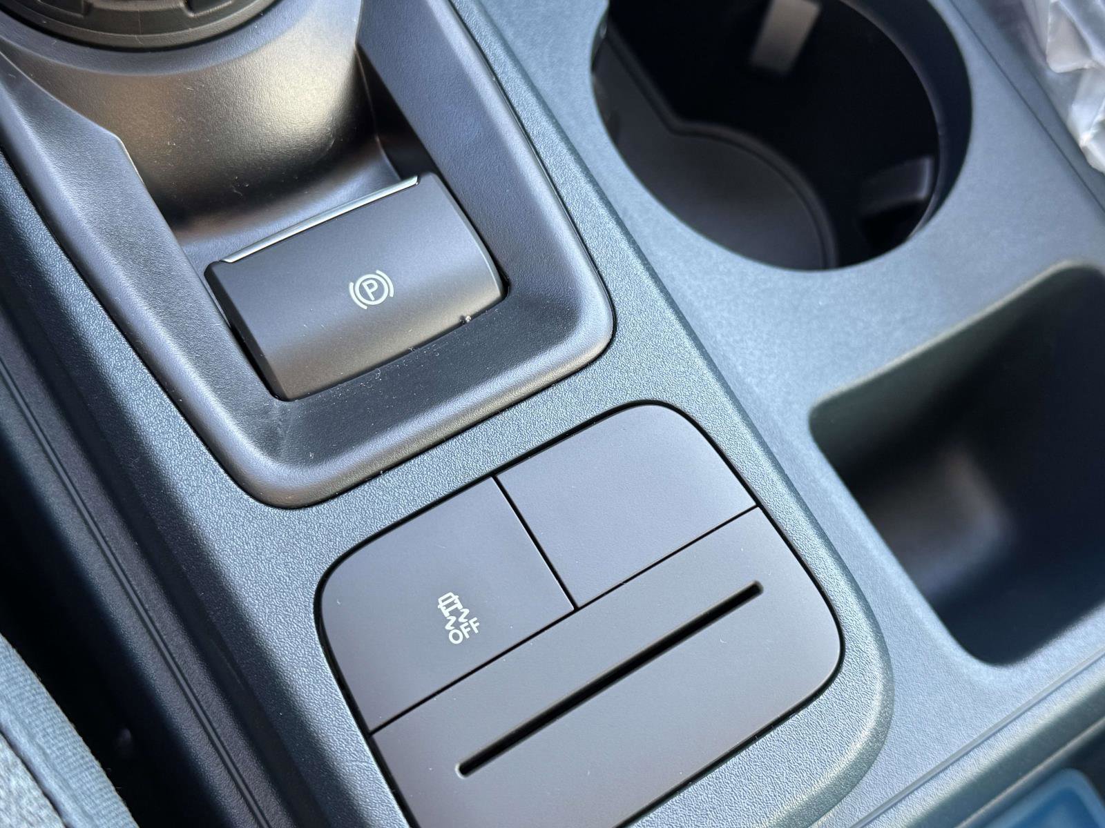 New 2026 Ford Maverick XLT image 32