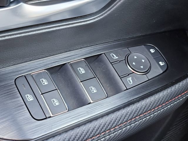 New 2026 Nissan Kicks SR w/ Cold Weather Package image 20