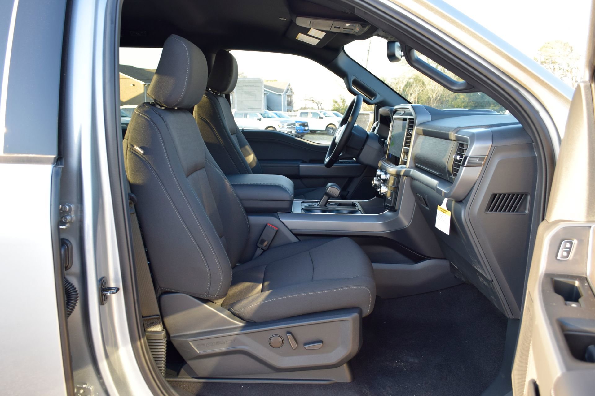 New 2026 Ford F150 XLT w/ Equipment Group 302A MID image 23