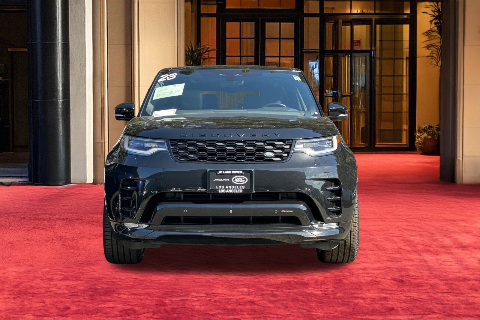 Used 2023 Land Rover Discovery S R-Dynamic image 7