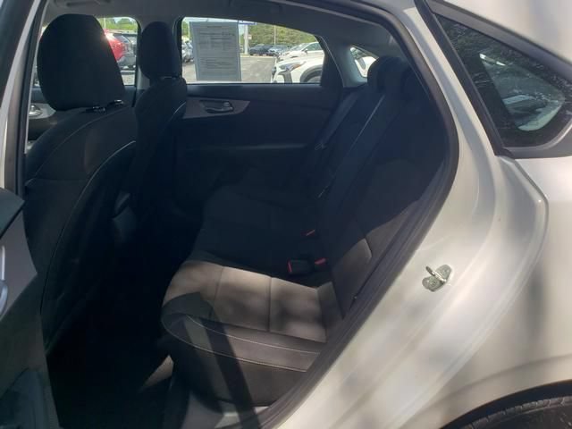 Used 2023 Kia Forte LXS FWD image 11