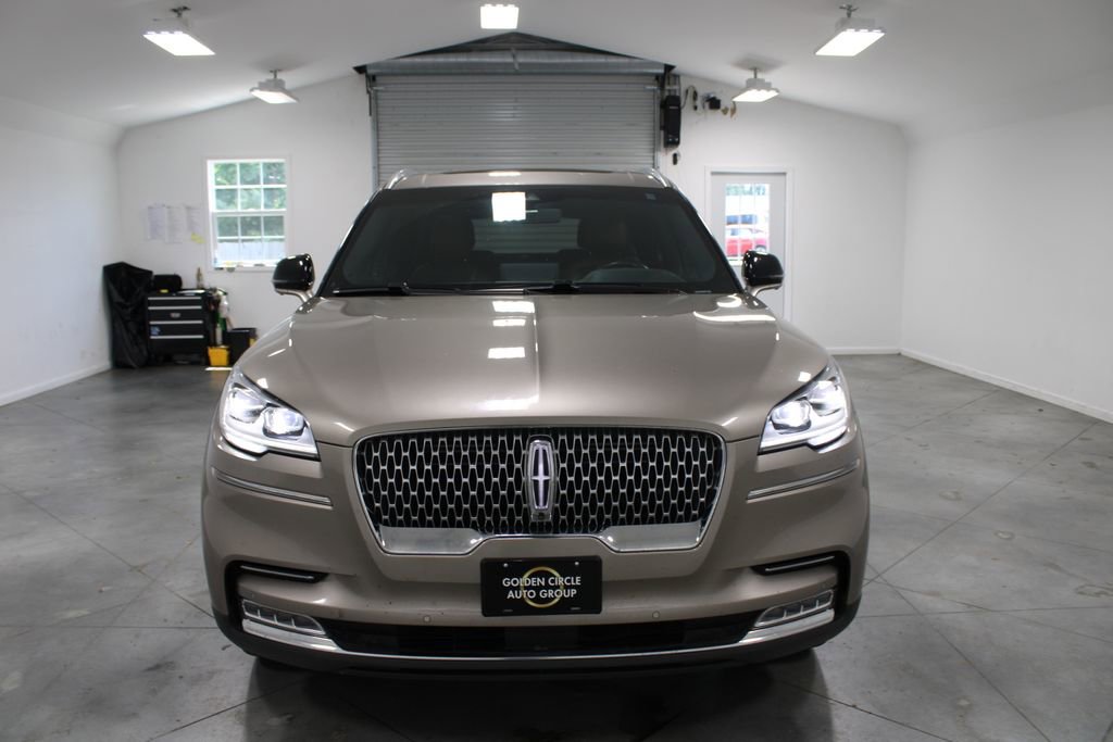 Used 2021 Lincoln Aviator Reserve w/ Equipment Group 201A AWD/4WD image 3