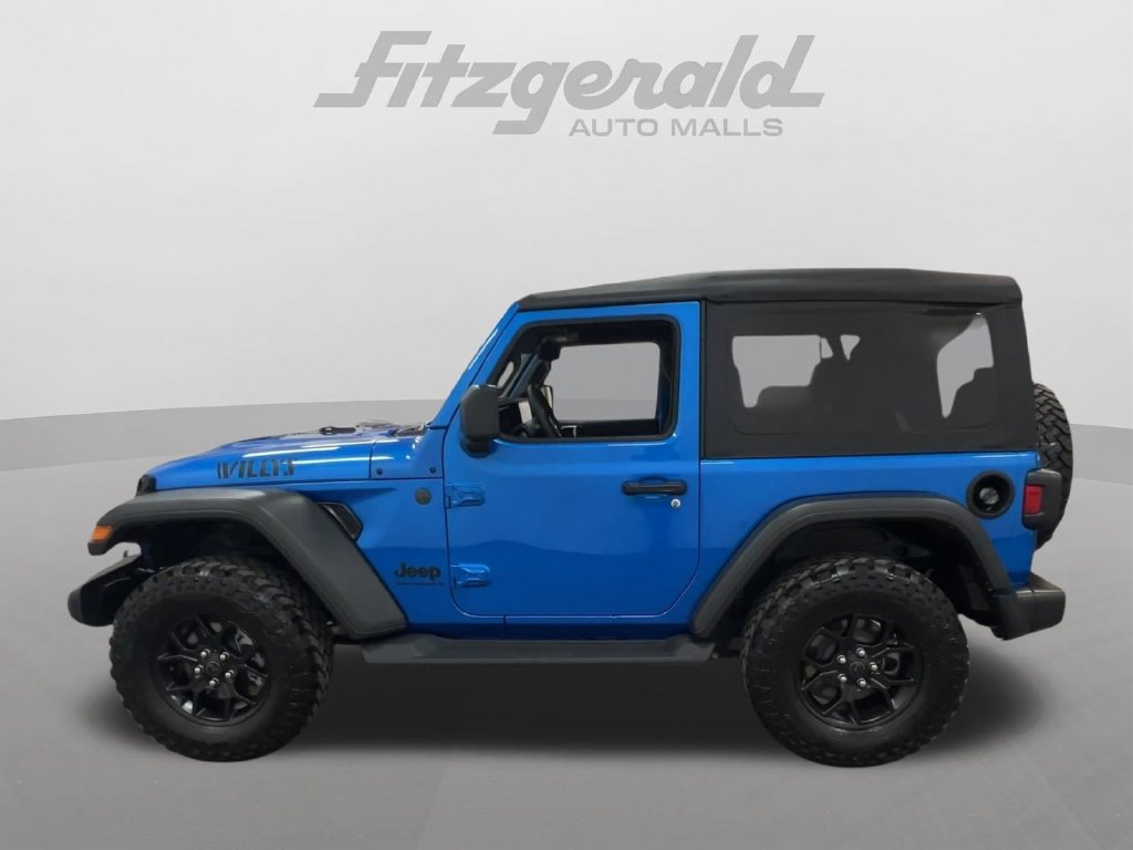 Used 2025 Jeep Wrangler Sport AWD/4WD image 5