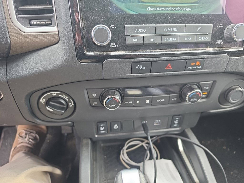 Used 2024 Nissan Frontier SV AWD/4WD image 24