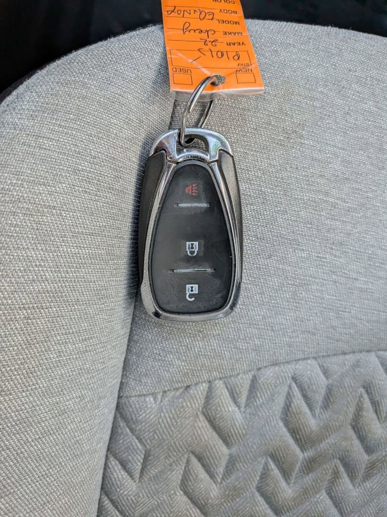 Used 2022 Chevrolet Equinox LS image 35