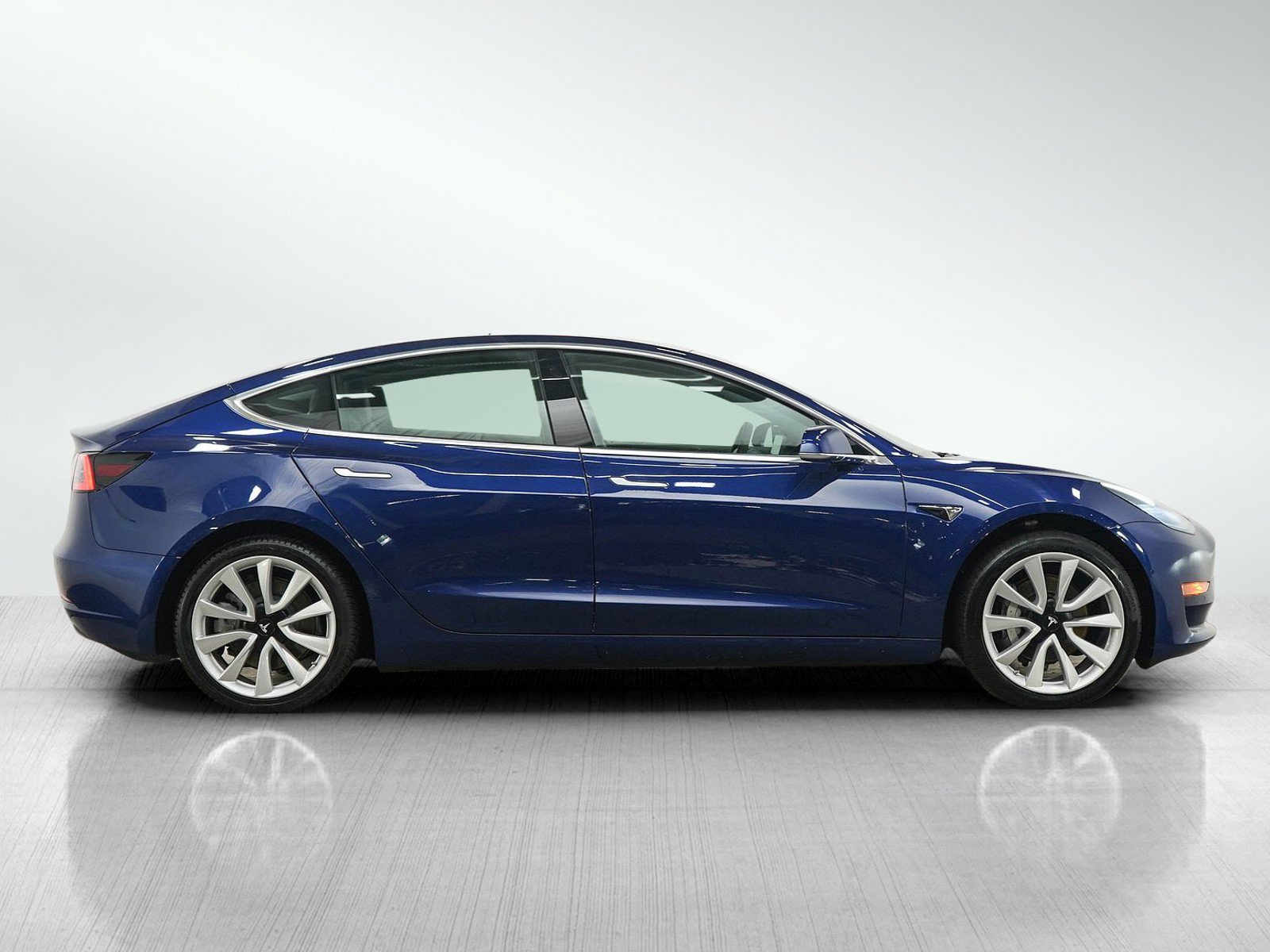 Used 2020 Tesla Model 3 Long Range AWD/4WD image 6