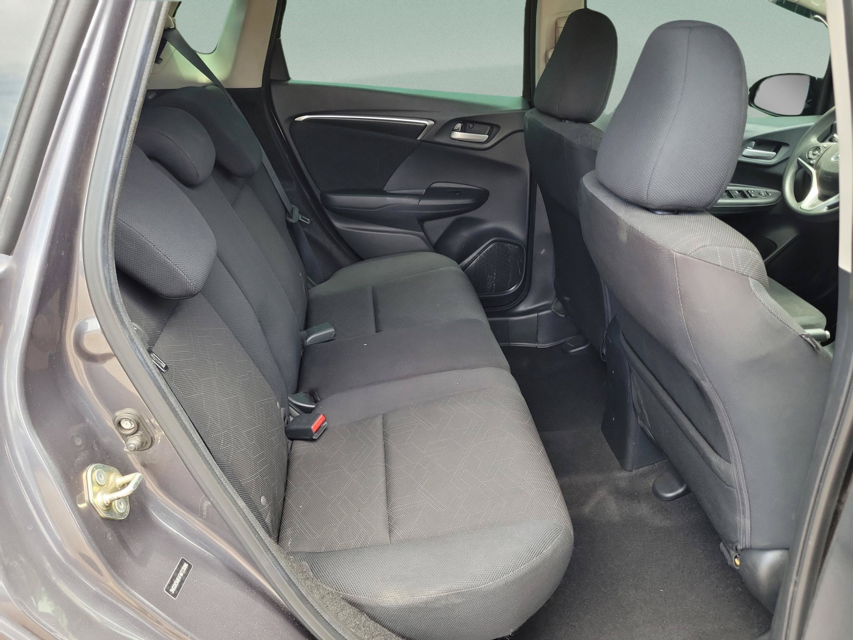 Used 2015 Honda Fit EX image 10