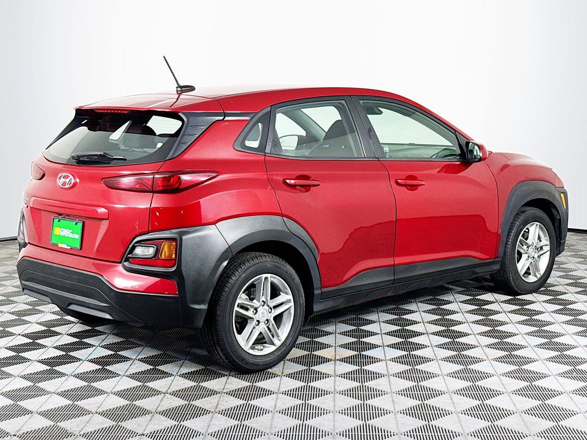 Used 2021 Hyundai Kona SE image 10