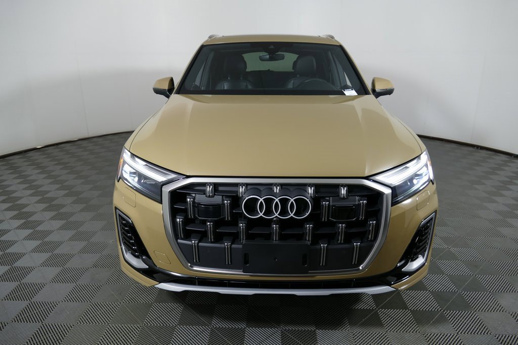 Used 2025 Audi Q7 3.0T Premium Plus image 8