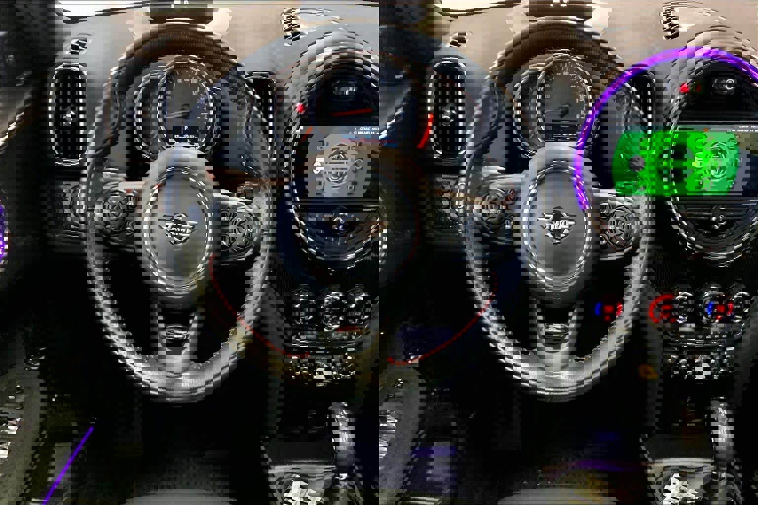 Used 2019 MINI Cooper Countryman SE w/ Driver Assistance Package image 5