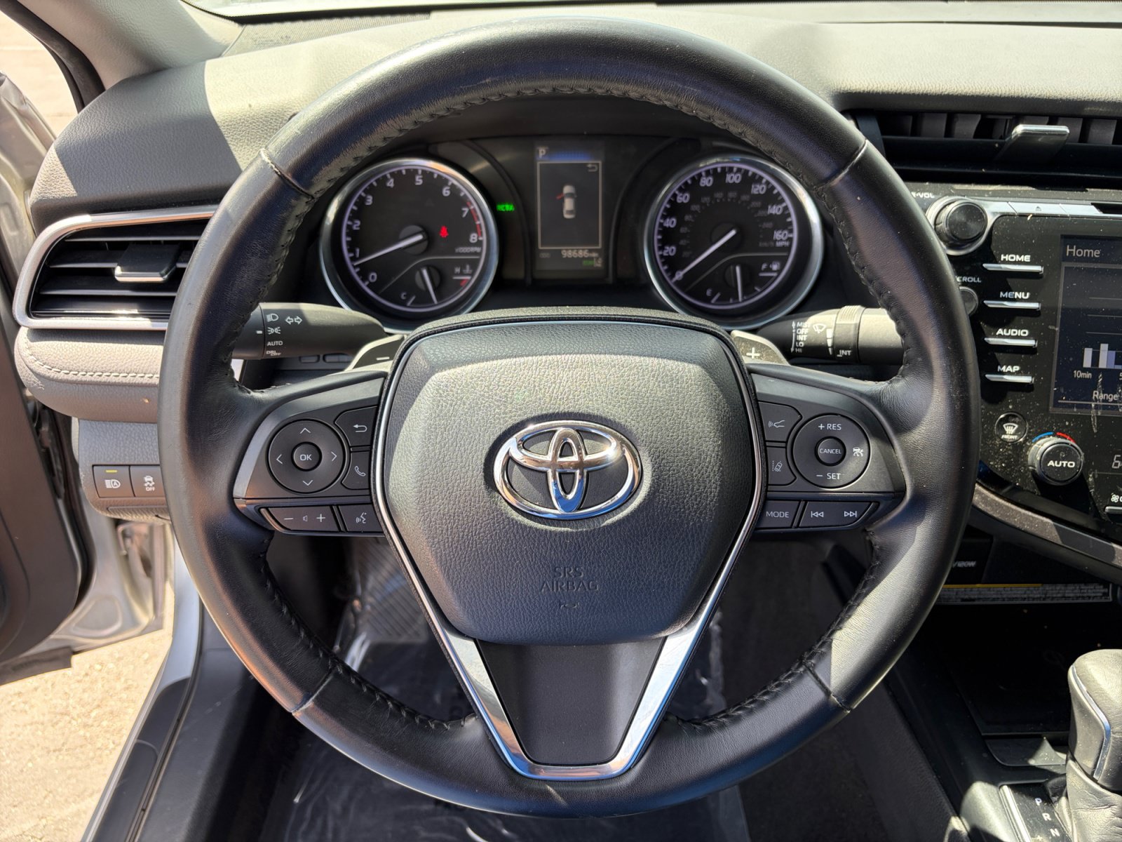 Used 2019 Toyota Camry SE w/ Audio Package FWD image 10