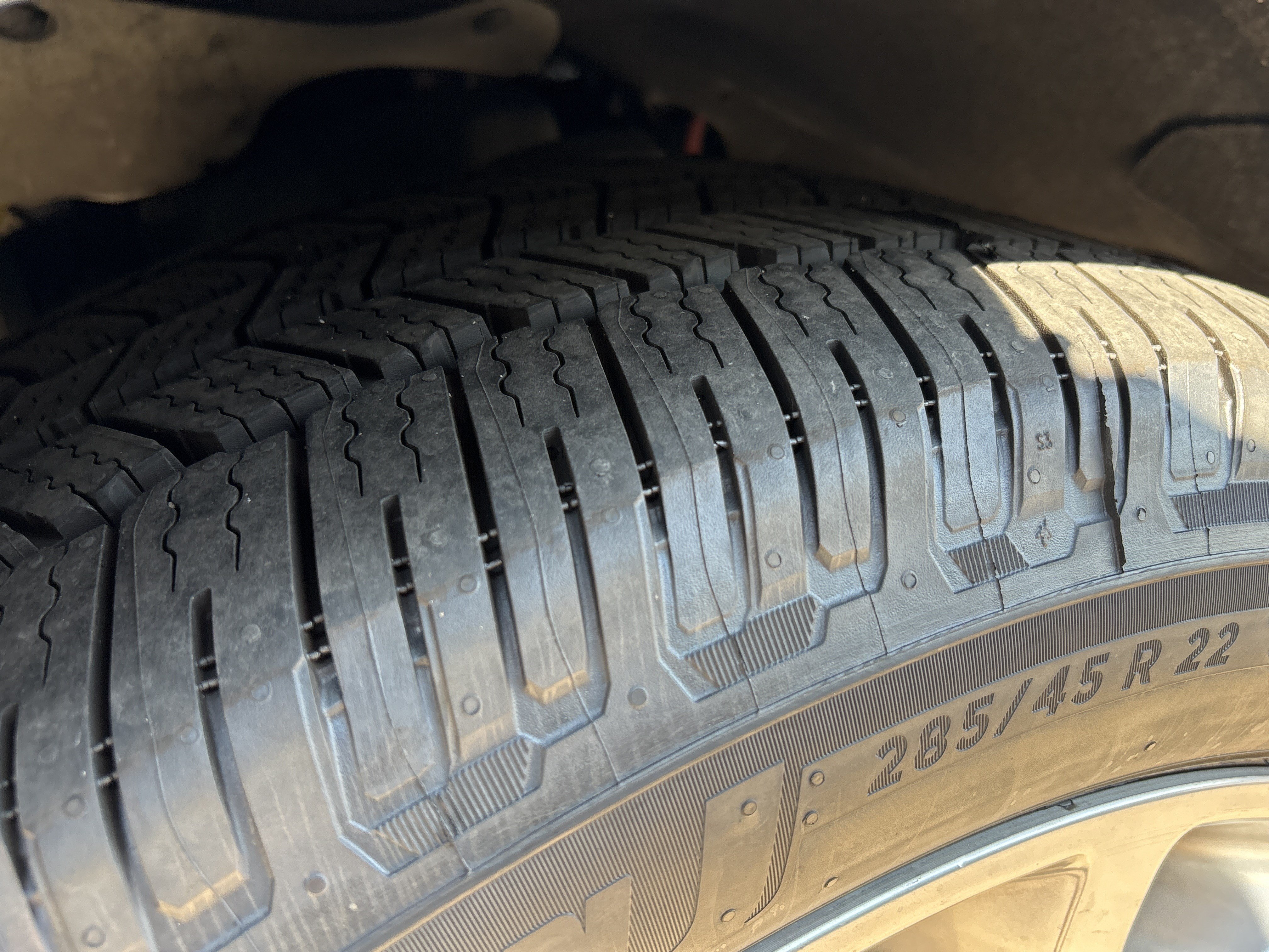 Used 2019 Ford Expedition Limited w/ Equipment Group 302A RWD image 12
