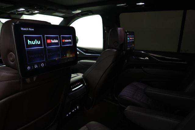 Used 2024 Cadillac Escalade ESV V w/ Heavy-Duty Trailer Package AWD/4WD image 90