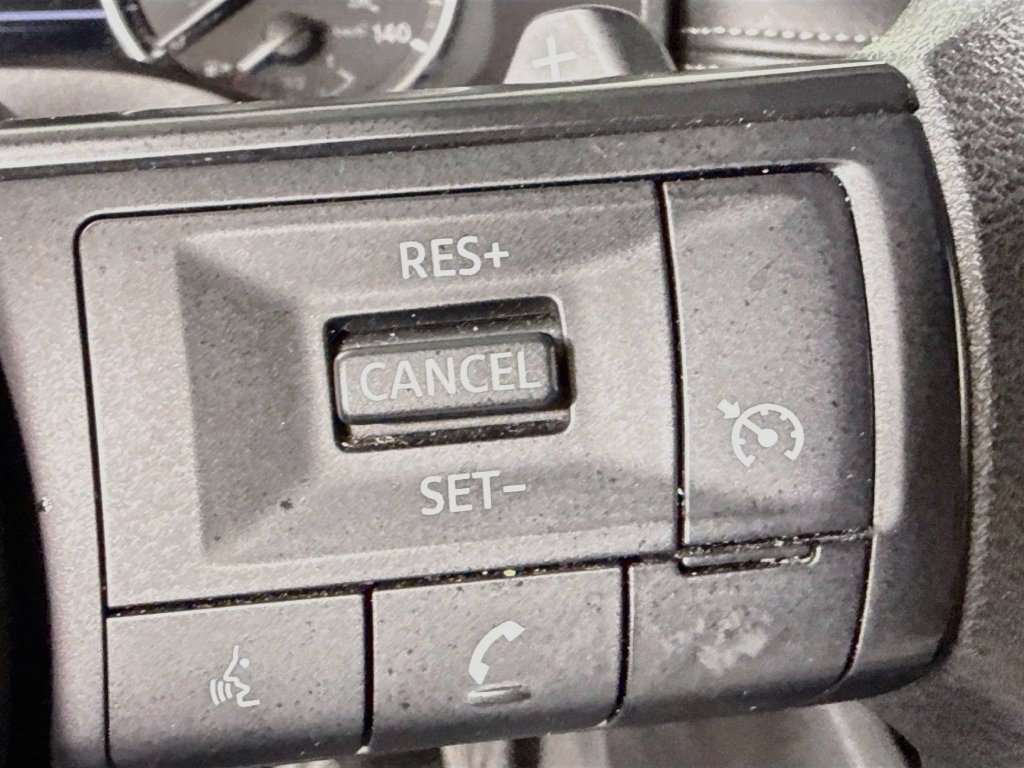 Used 2023 Nissan Rogue S FWD image 14